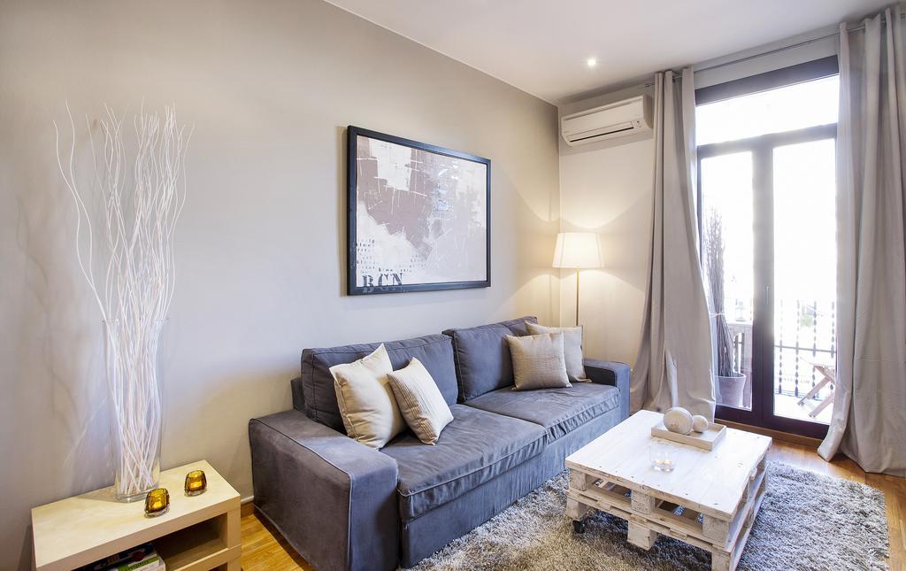 Apartments Barcelona & Home Deco Viladomat Zewnętrze zdjęcie