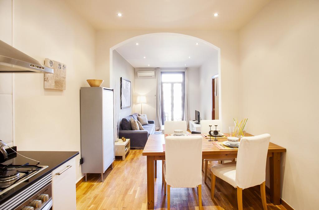 Apartments Barcelona & Home Deco Viladomat Zewnętrze zdjęcie