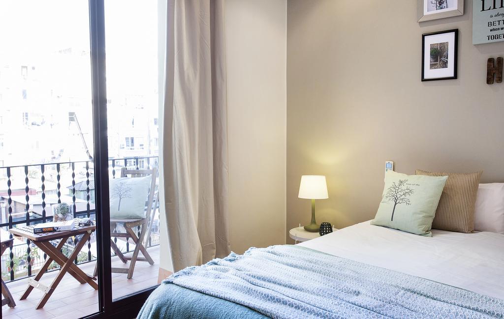 Apartments Barcelona & Home Deco Viladomat Zewnętrze zdjęcie